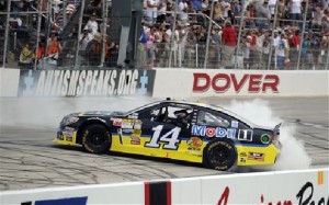 NASCAR_Dover_Auto_Rac__t618